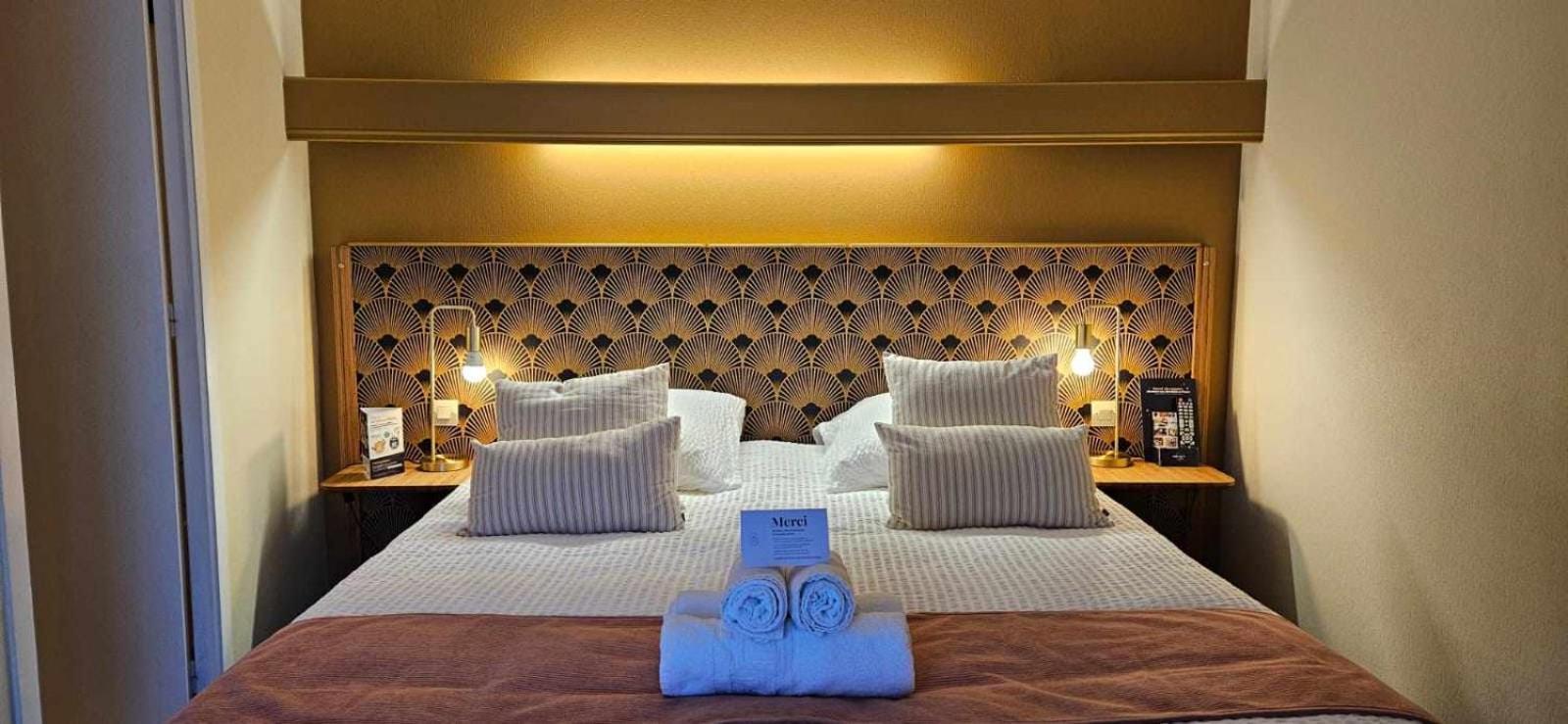 Hotel Bar Saint Christophe Ле-Тийёль Экстерьер фото